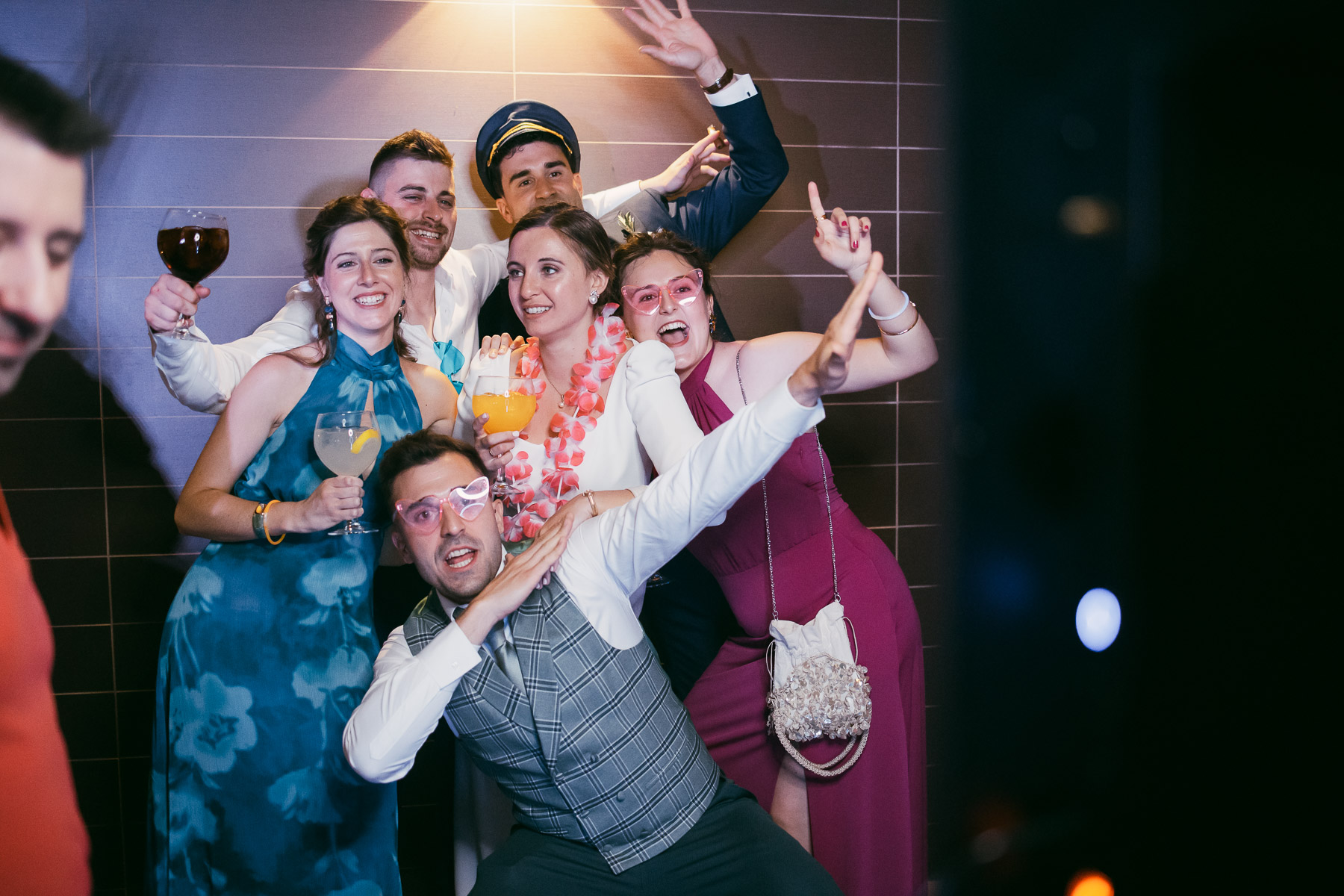 Diversión con el fotomatón en una boda en Logroño 2025